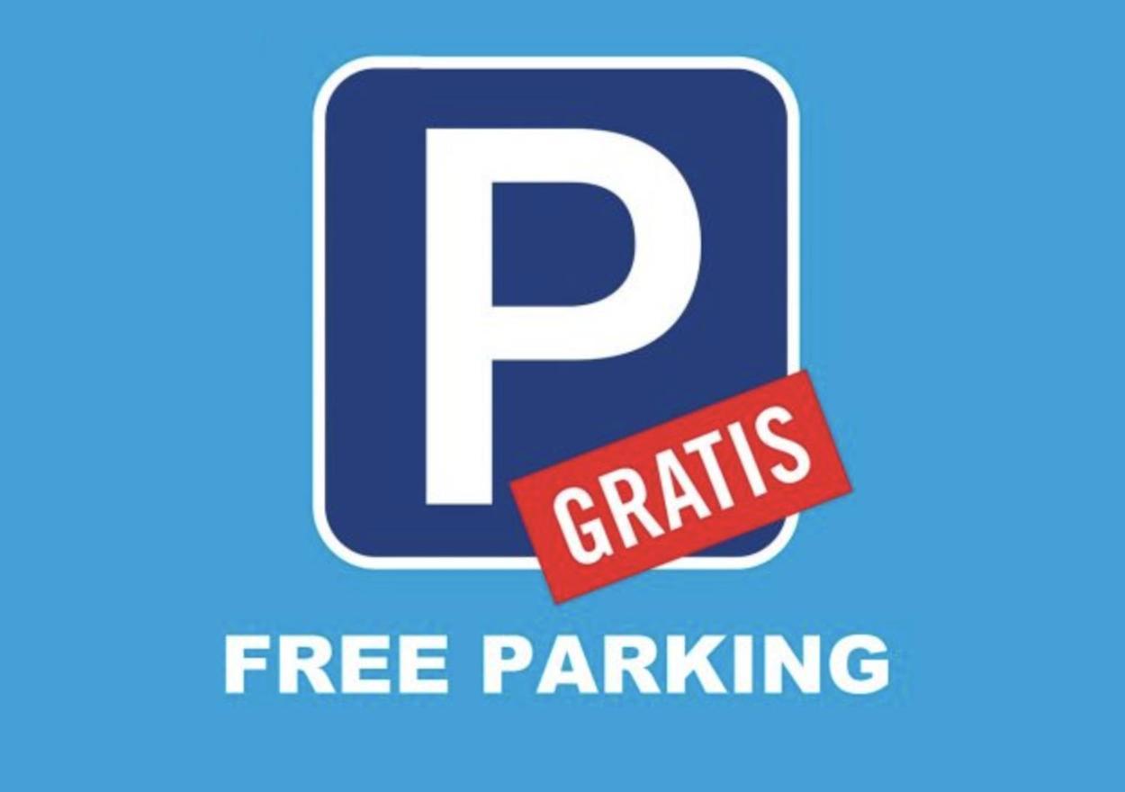 Central And Beautiful Apartment - Free Parking Málaga Exteriör bild